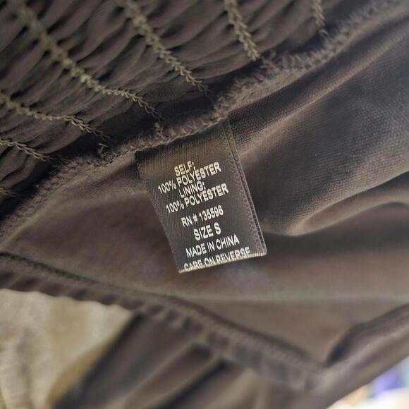 Liberty Love Elegant Black Sheer Long Sleeve Crop Blouse - Picture 4 of 6